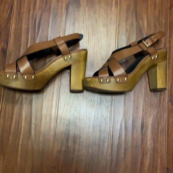 Coach heels - Picture 6 of 8